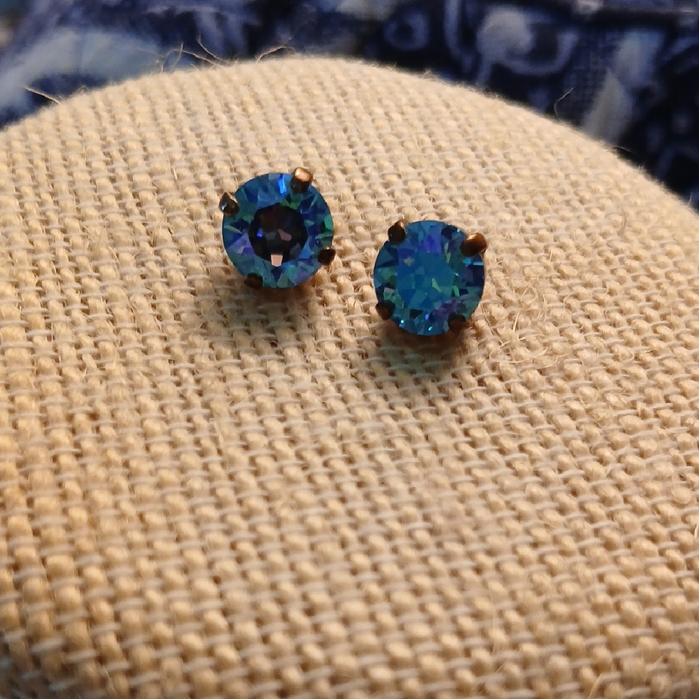 Elegant Blue Stud Earrings
